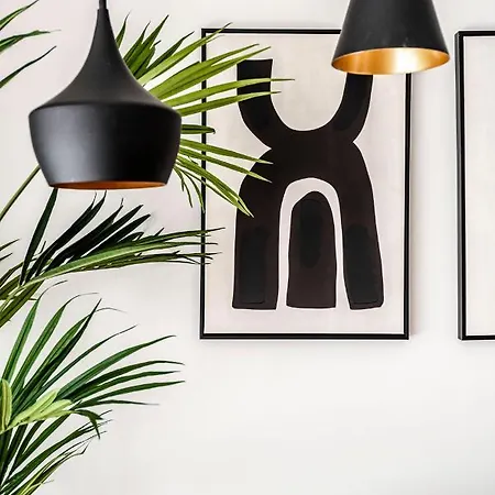 Apartment Sack-time Fashion Boutique 1 & 2