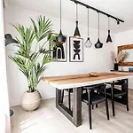 Sack-time Fashion Boutique 1 & 2 잔드보르트