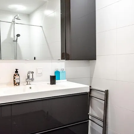 Sack-time Fashion Boutique 1 & 2 *