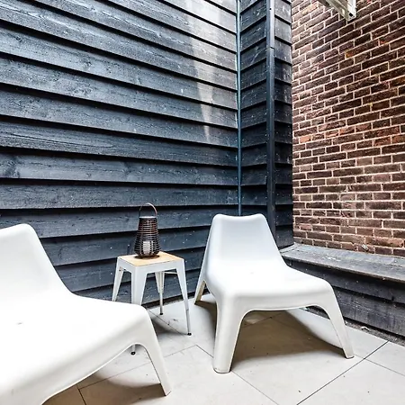 Sack-time Fashion Boutique 1 & 2