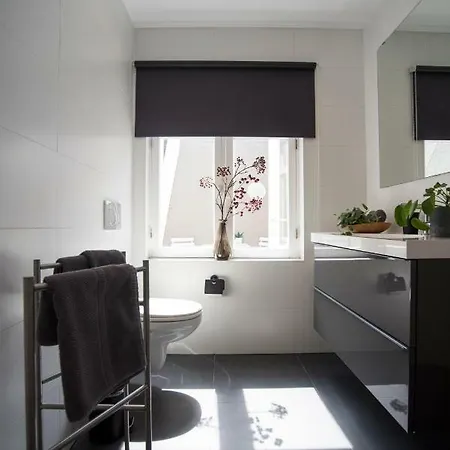 Sack-time Fashion Boutique 1 & 2 * 赞德沃特