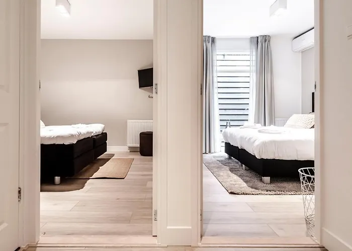 Sack-time Fashion Boutique 1 & 2 * Zandvoort