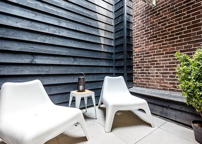 Sack-time Fashion Boutique 1 & 2