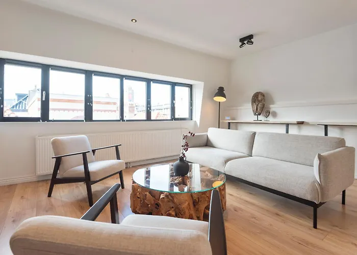 Sack-time Fashion Boutique 1 & 2